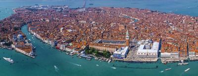 Venecia, cobrará la entrada a turistas